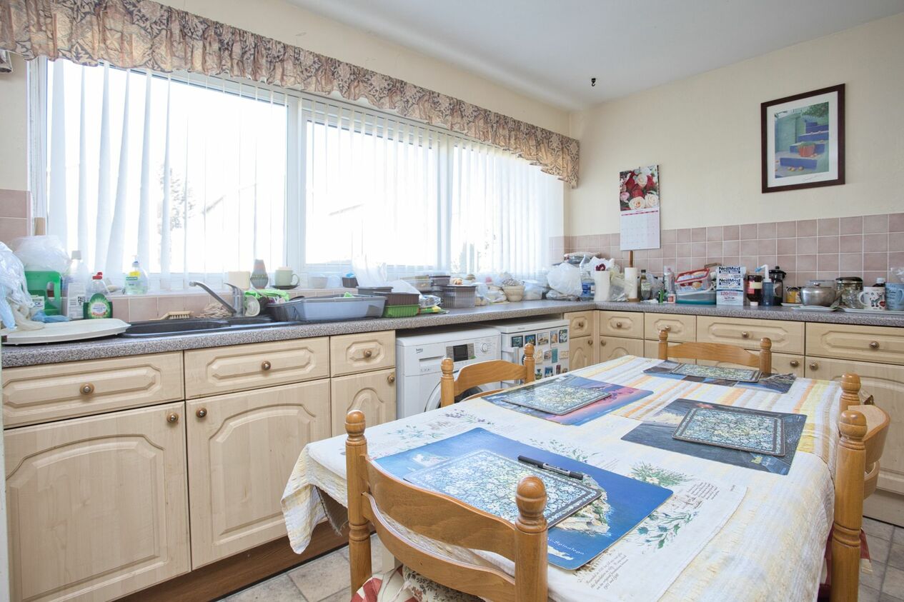 Properties For Sale in Linksway  Folkestone