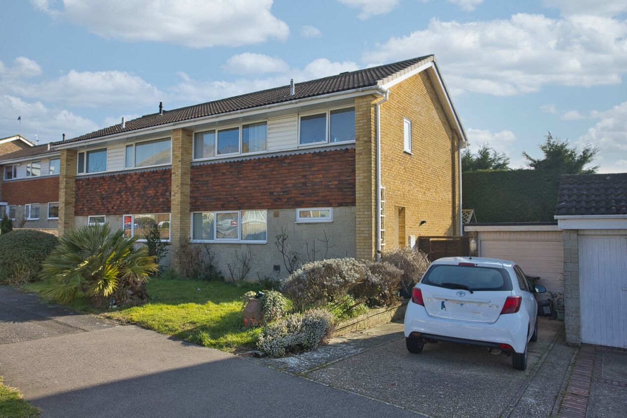 Properties For Sale in Linksway  Folkestone