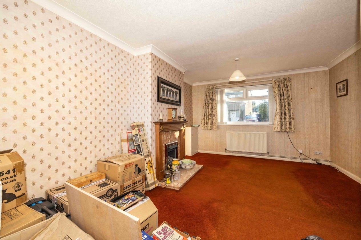 Properties Under Offer in Lion Field Faversham
