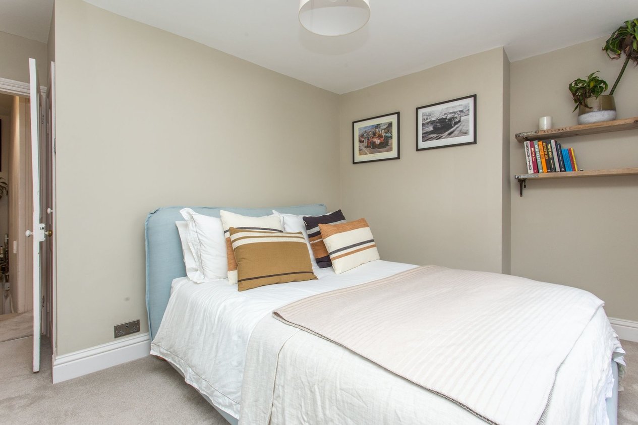 Properties For Sale in London Road  Canterbury