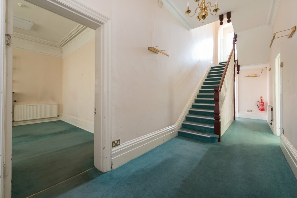 Properties For Sale in London Road Canterbury