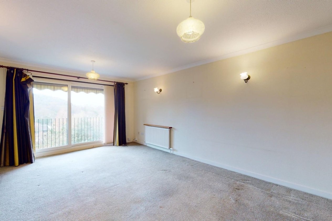 Properties Sold Subject To Contract in London Road  River