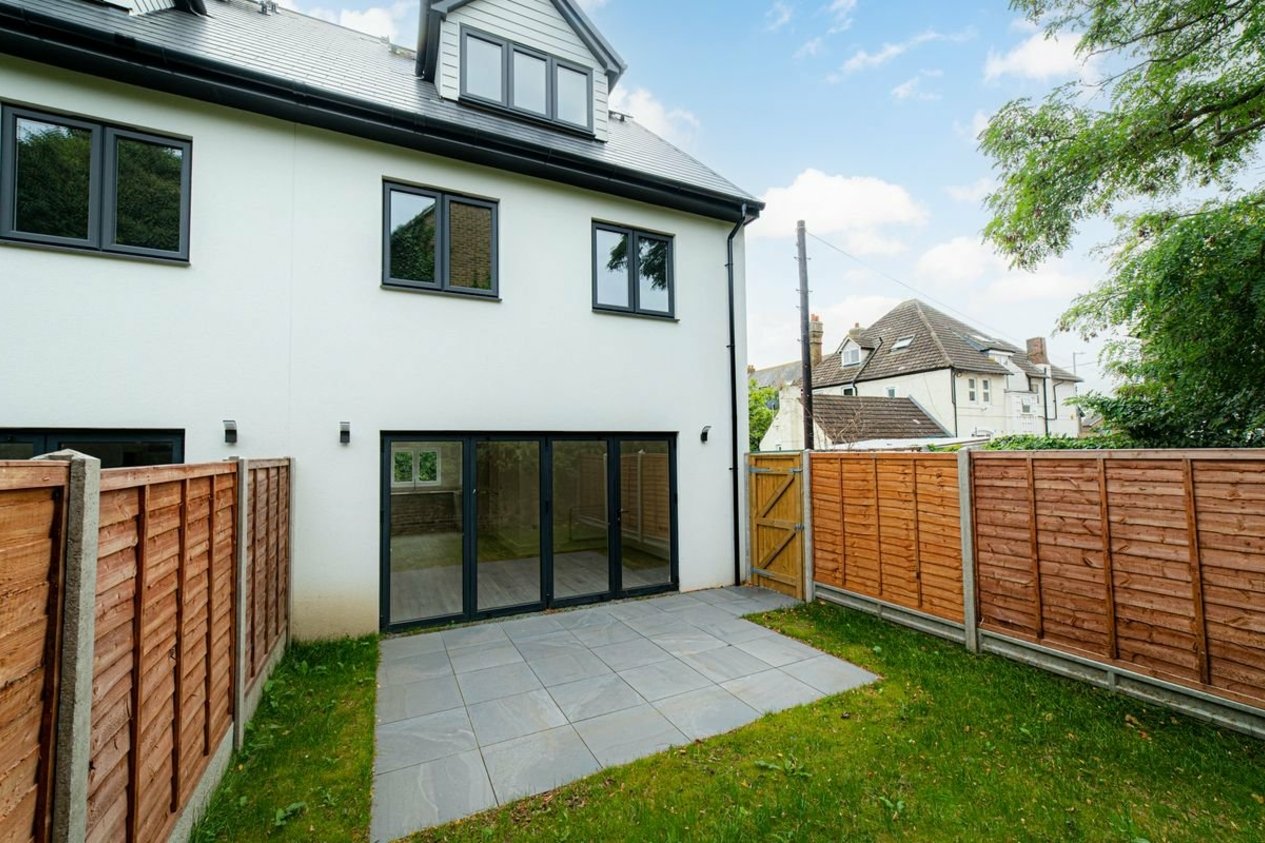Properties For Sale in London Road Sittingbourne