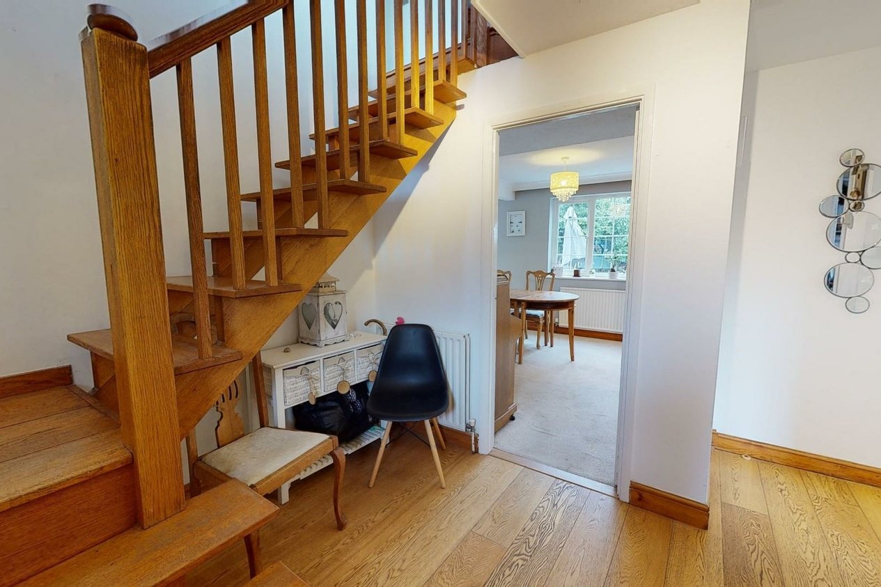 Properties Under Offer in London Road Sittingbourne