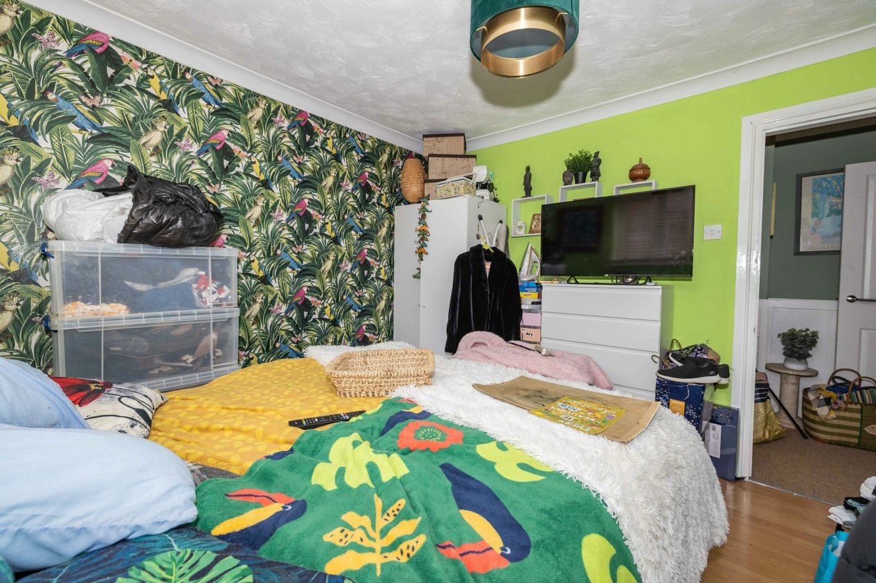 Properties For Sale in London Road  Teynham