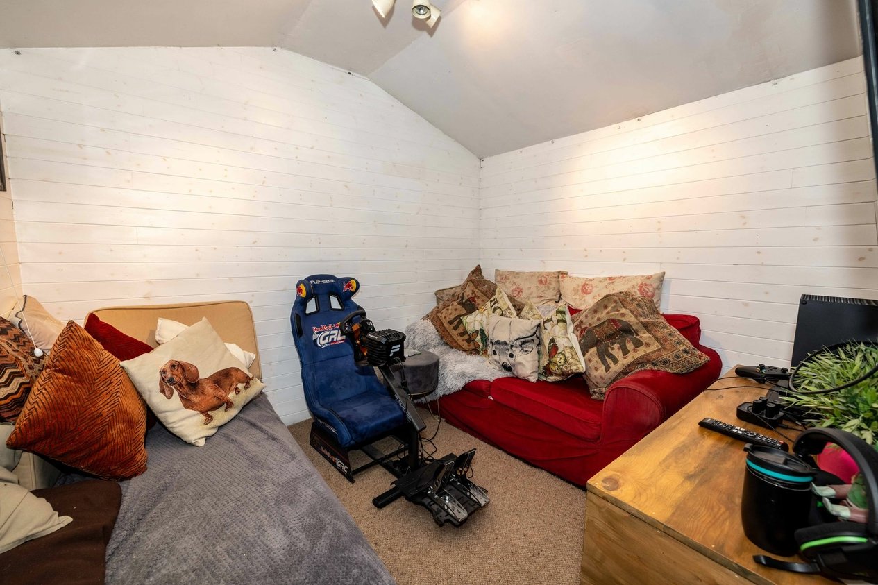 Properties For Sale in London Road  Teynham