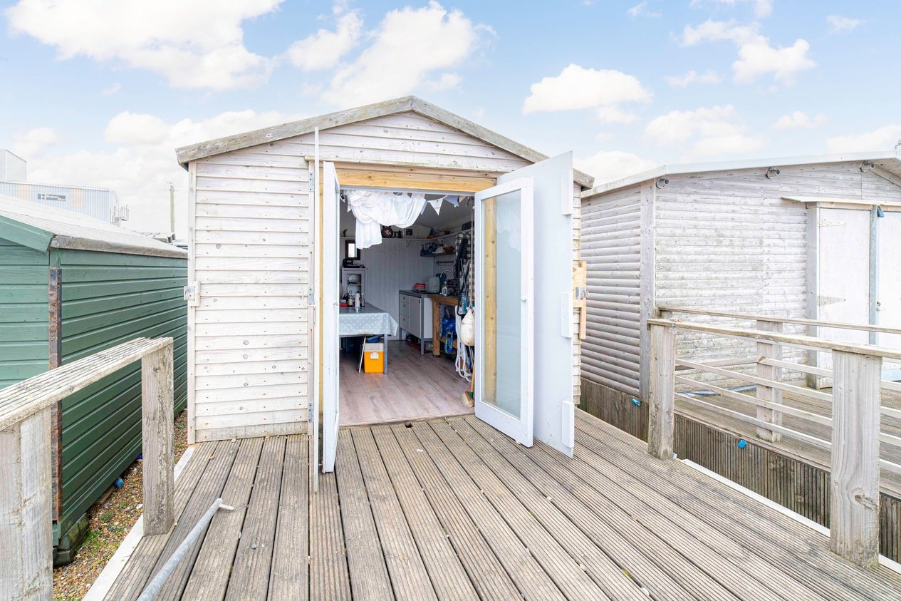 Properties For Sale in Long Beach  Whitstable