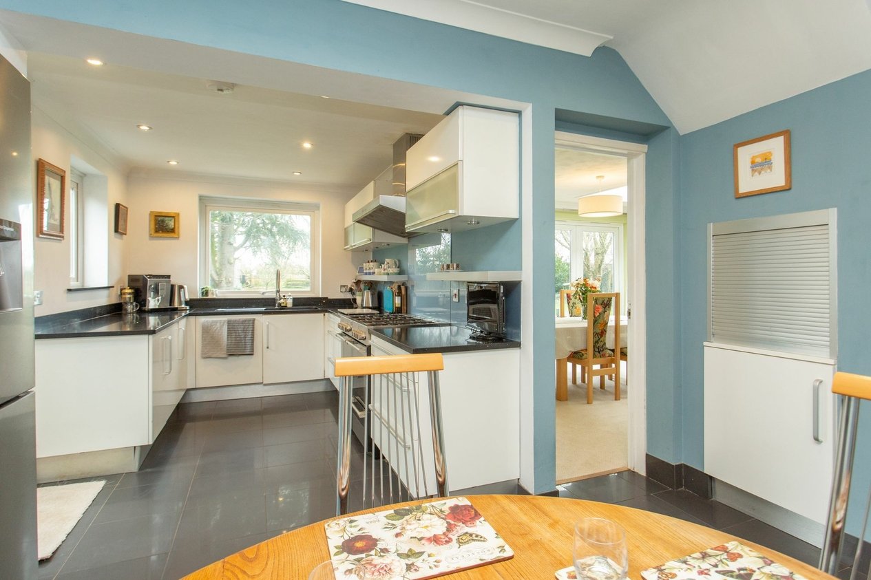 Properties For Sale in Longmete Road  Preston