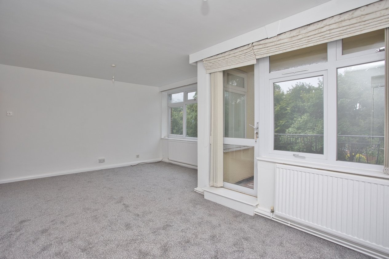 Properties Under Offer in Lord Warden Avenue Deal