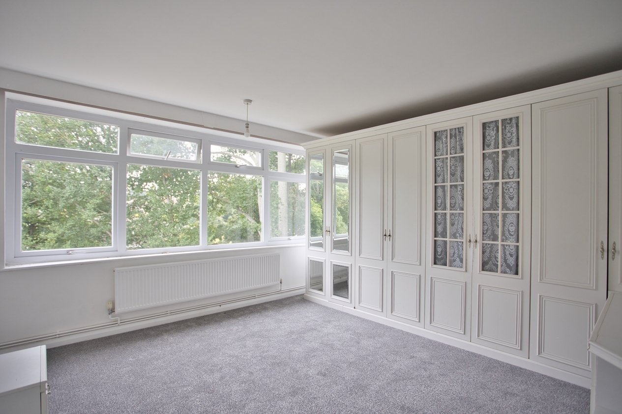 Properties Under Offer in Lord Warden Avenue Deal