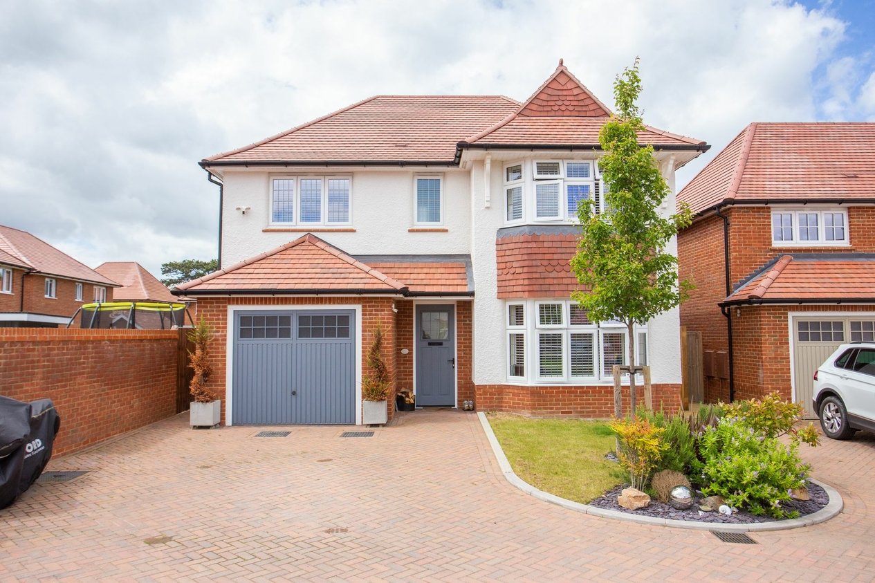 Properties For Sale in Lovell Close  Herne Bay