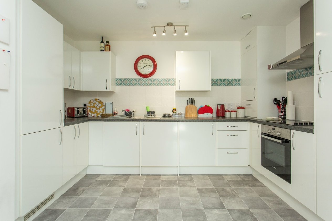 Properties For Sale in Lower Chantry Lane Canterbury