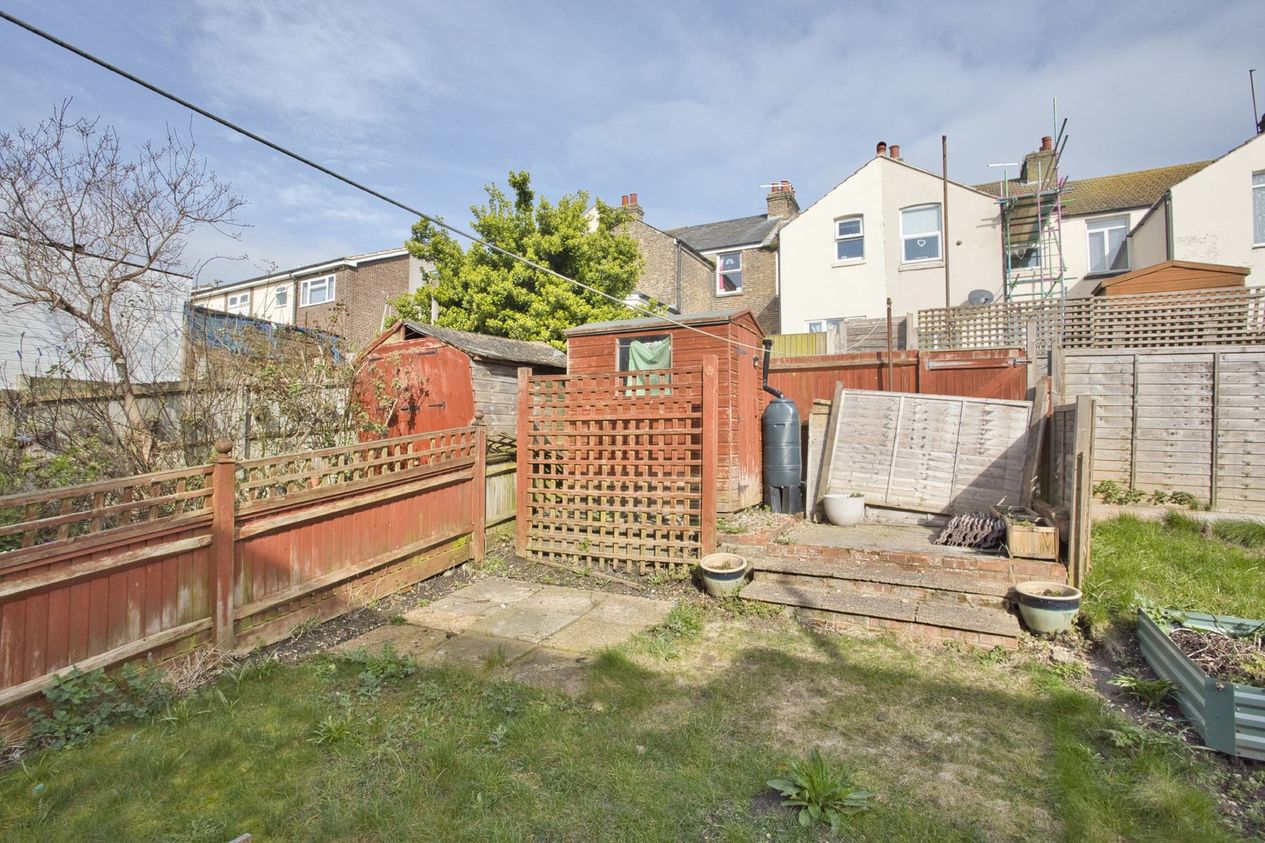 Properties Sold Subject To Contract in Lowther Road  Dover