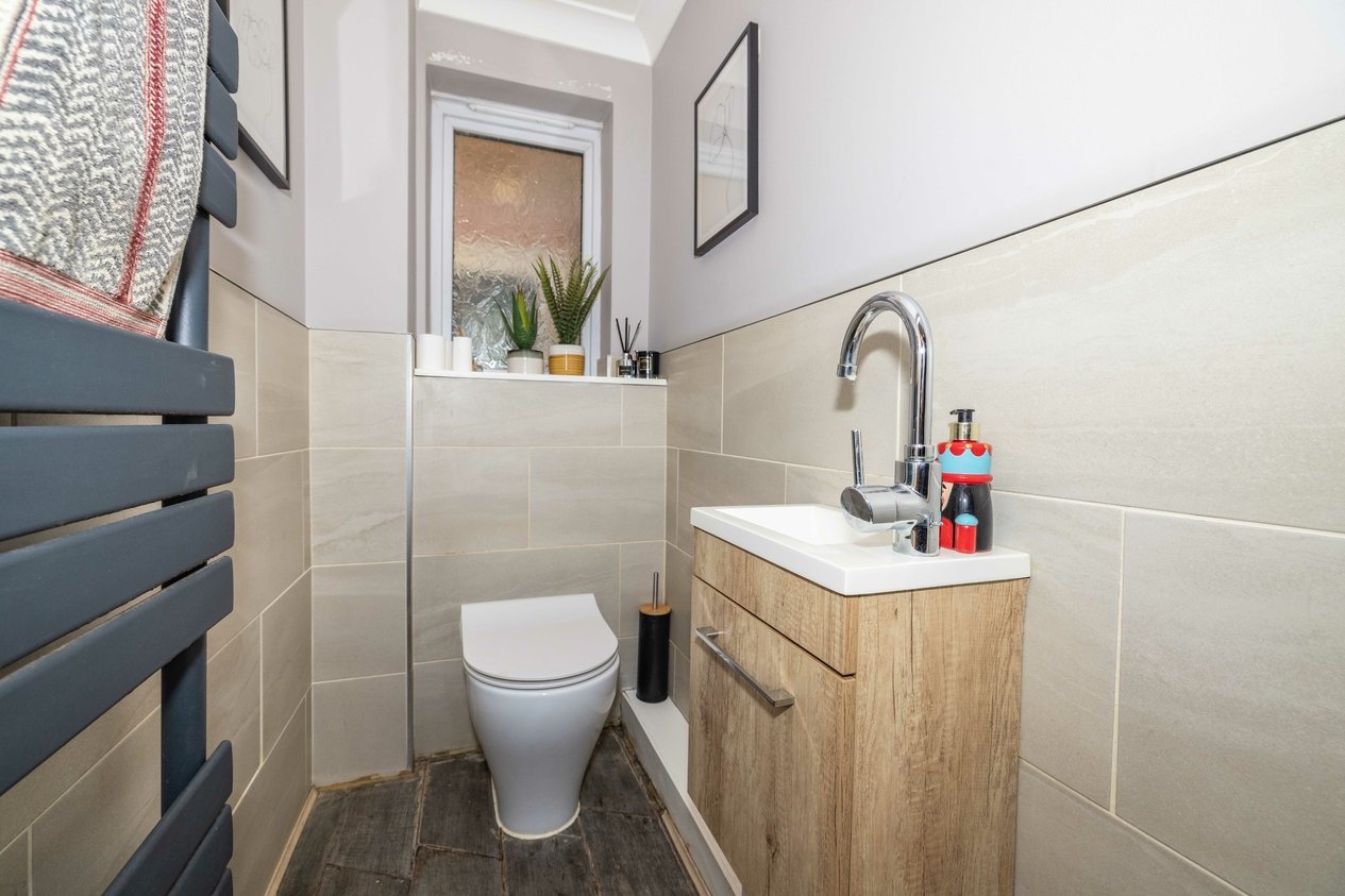 Properties For Sale in Lucilla Avenue Ashford