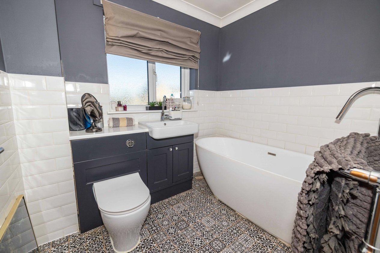 Properties For Sale in Lucilla Avenue  Ashford