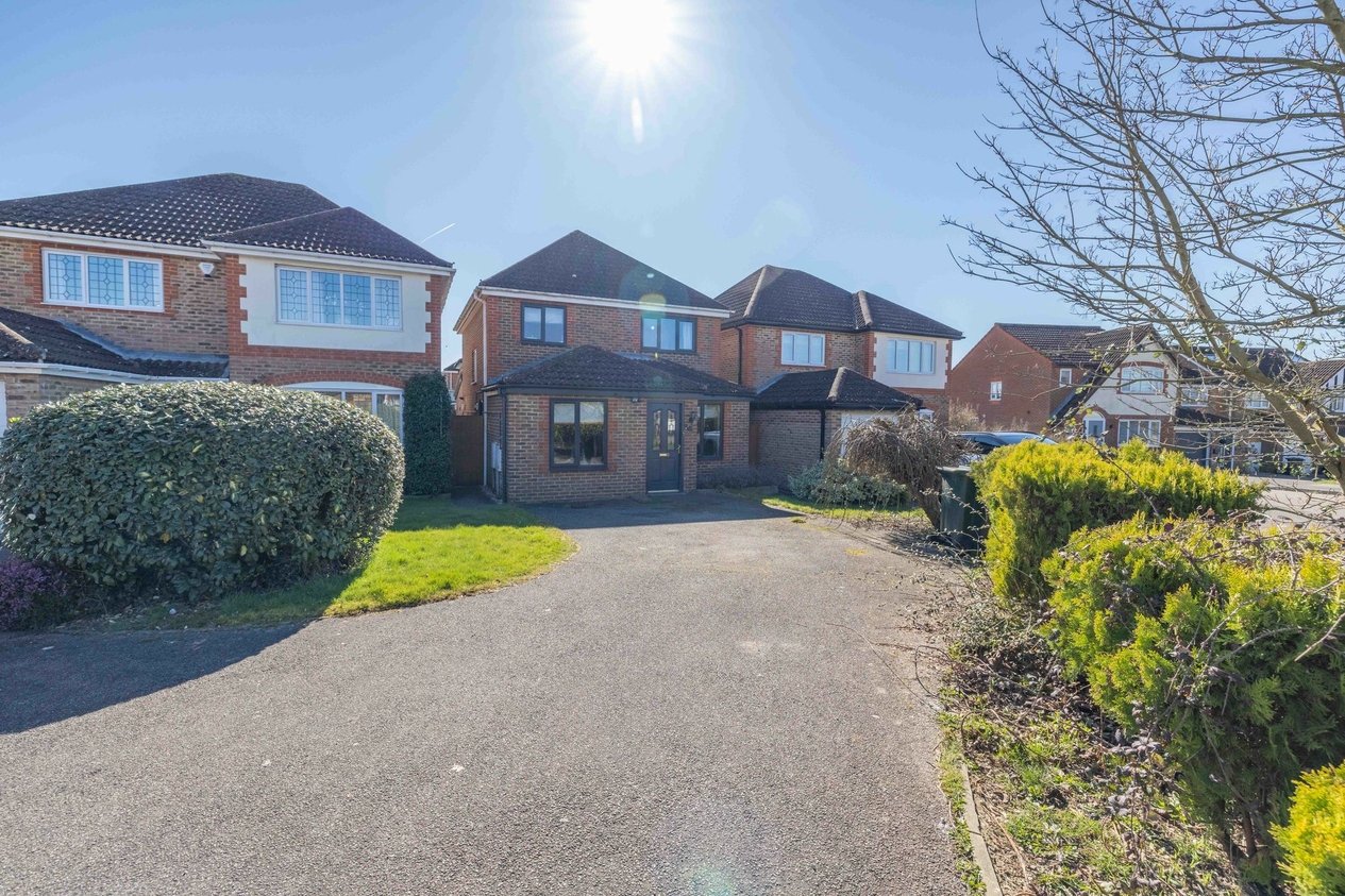 Properties For Sale in Lucilla Avenue  Ashford