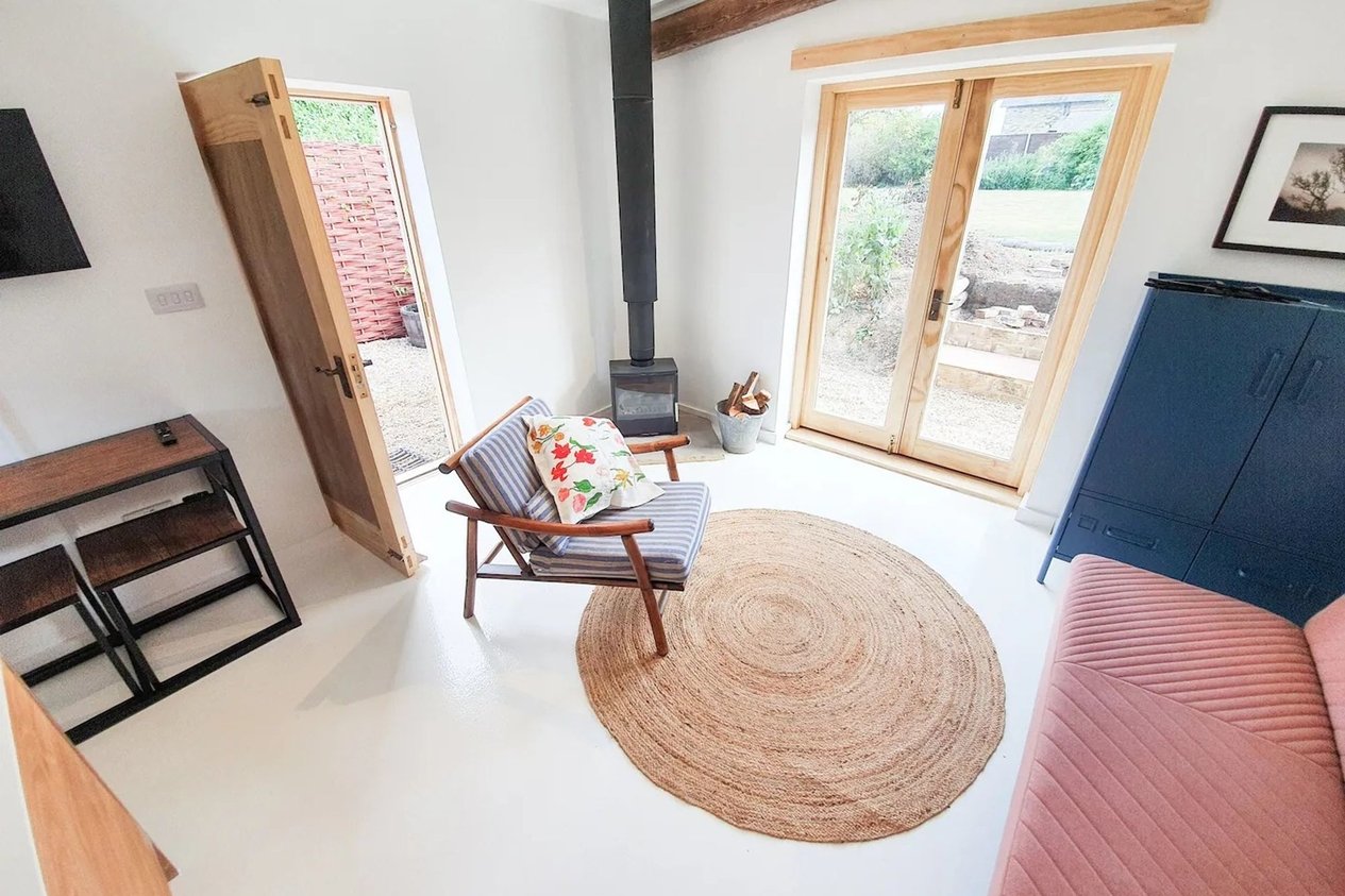 House Detached for sale in Luddenham,Faversham Miles & Barr