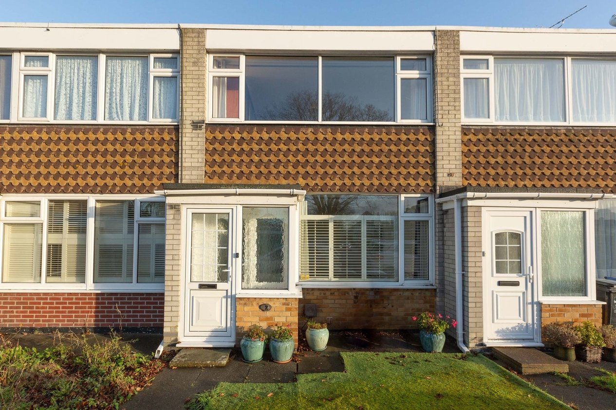 Properties Sold Subject To Contract in Luton Court  Broadstairs