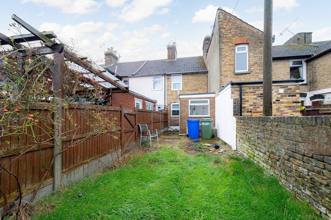 Properties Sold Subject To Contract in Luton Road  Faversham