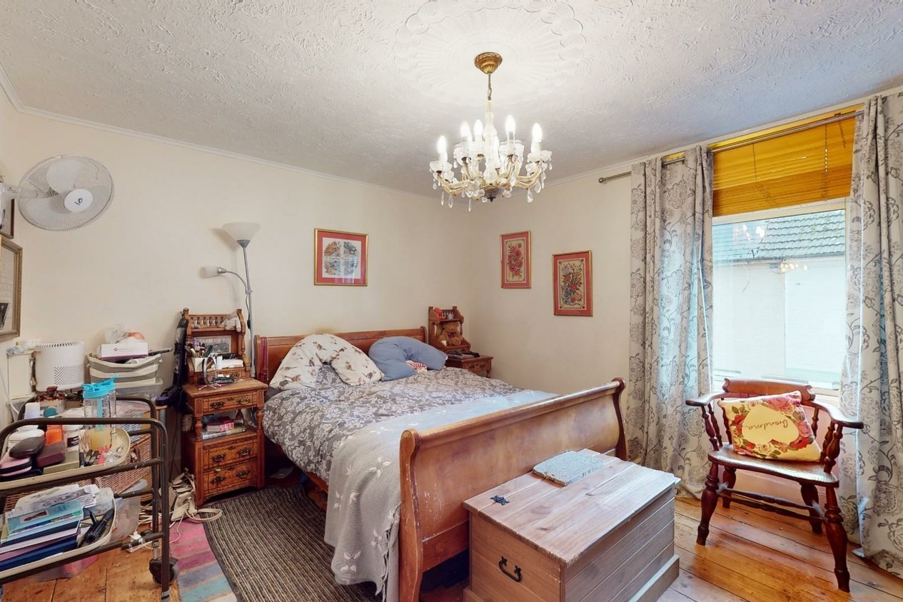 Properties For Sale in Luton Road Faversham