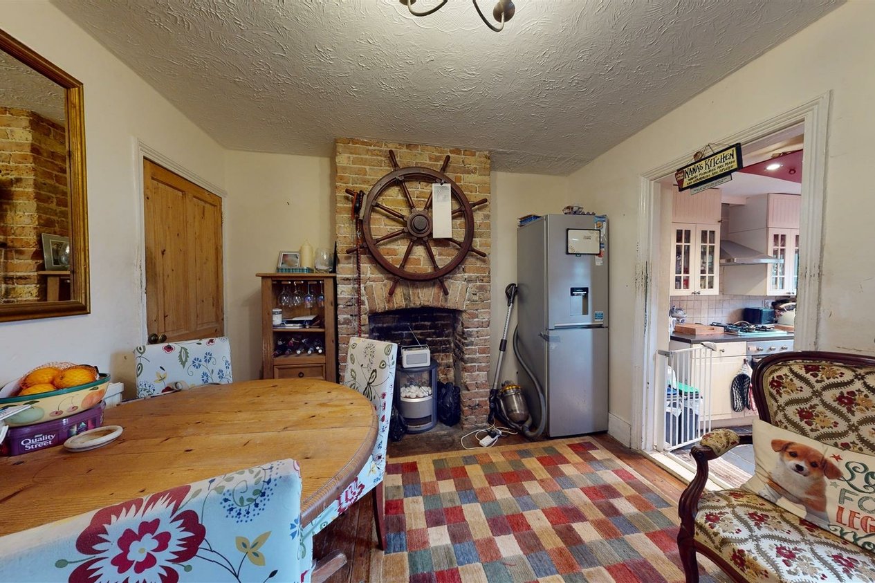 Properties For Sale in Luton Road Faversham