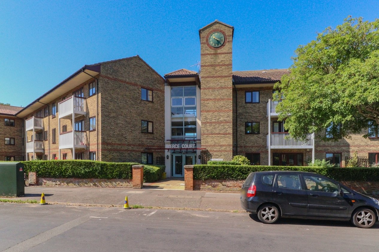 Properties For Sale in Lyell Road Birchington