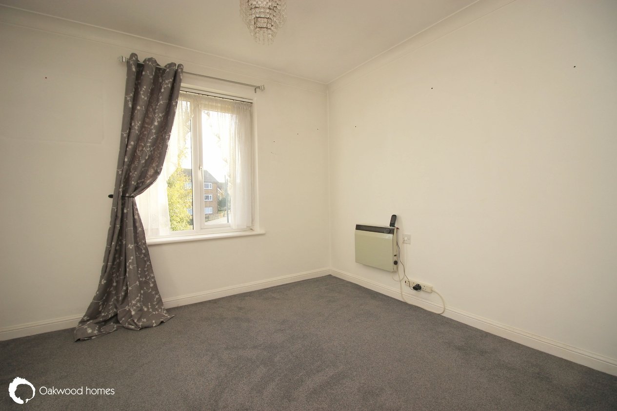 Properties Sold Subject to Contract in Lyell Road 