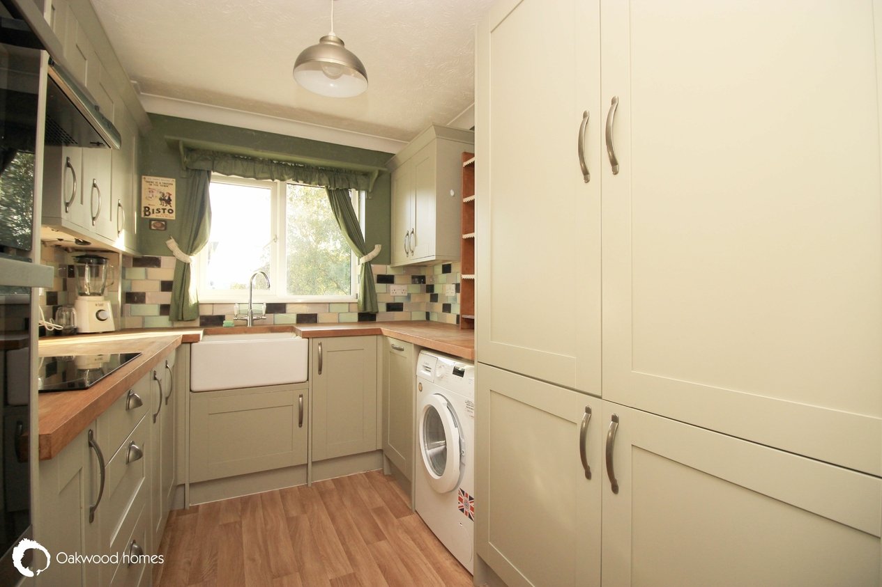 Properties Sold Subject to Contract in Lyell Road 