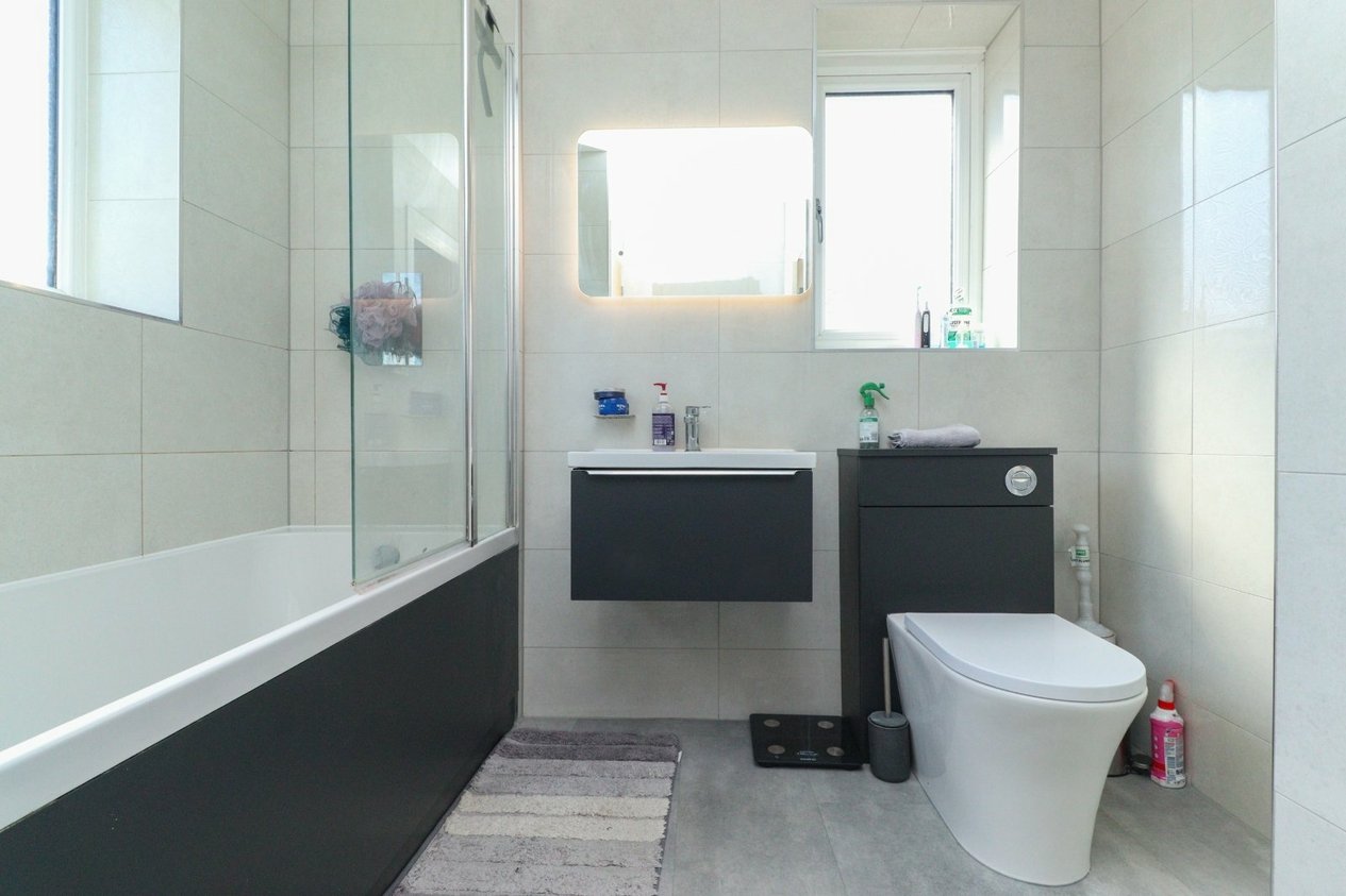 Properties Under Offer in Lymington Road Westgate-on-Sea