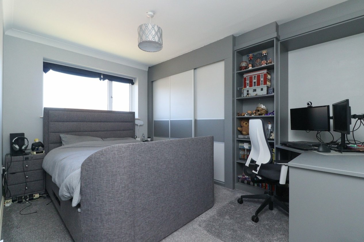 Properties Under Offer in Lymington Road Westgate-on-Sea