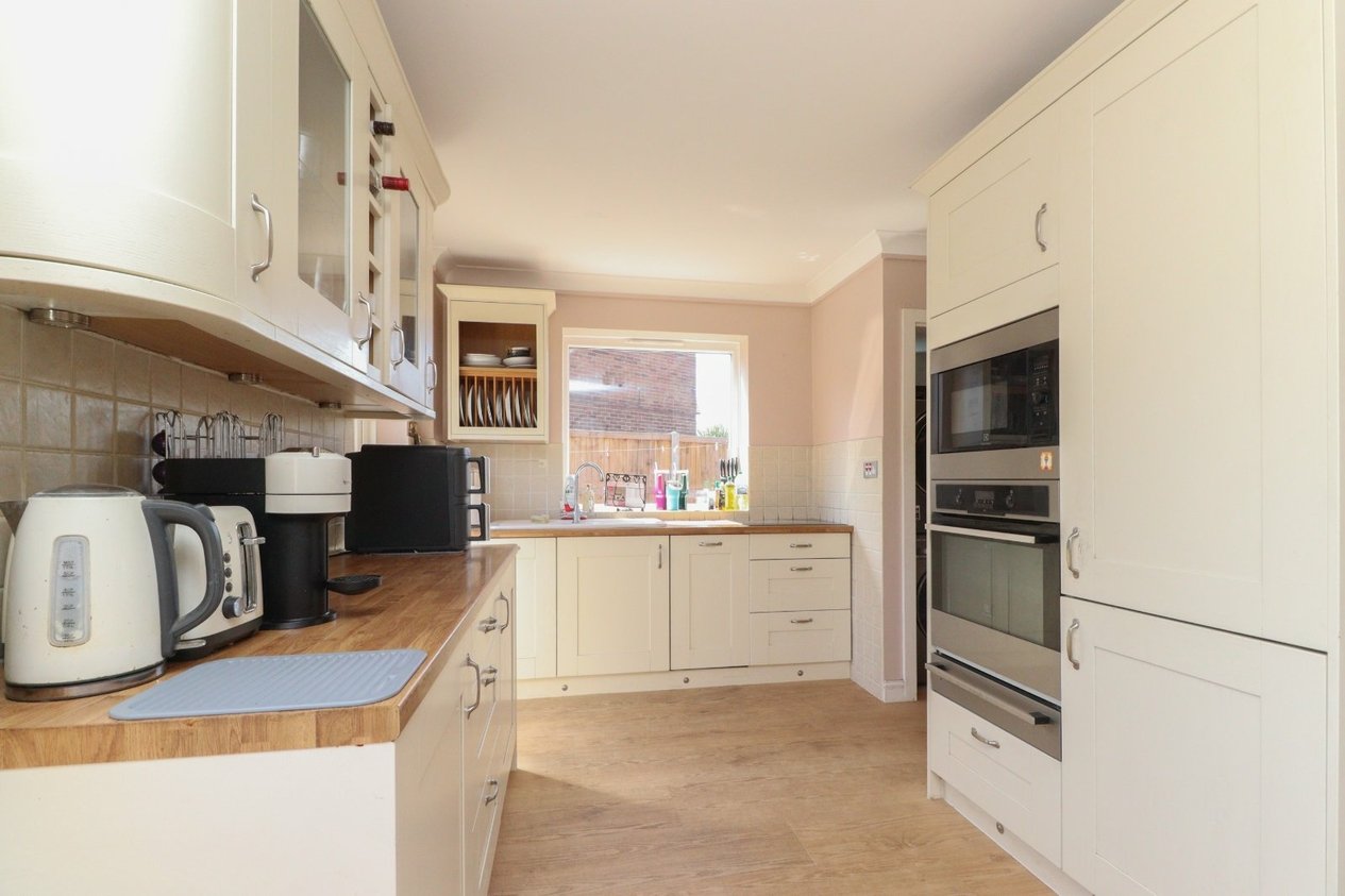 Properties Under Offer in Lymington Road Westgate-on-Sea