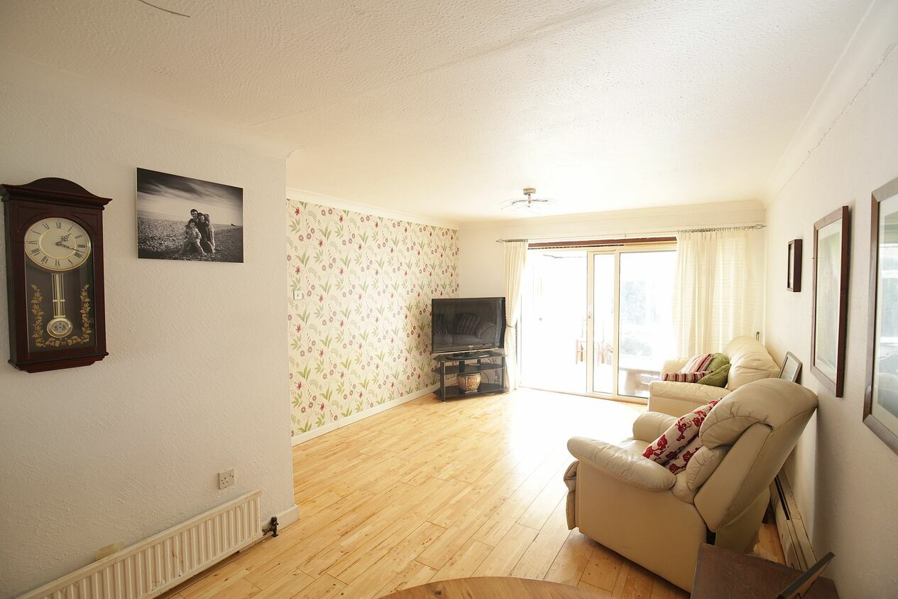 Properties Sold Subject To Contract in Lynwood  Folkestone