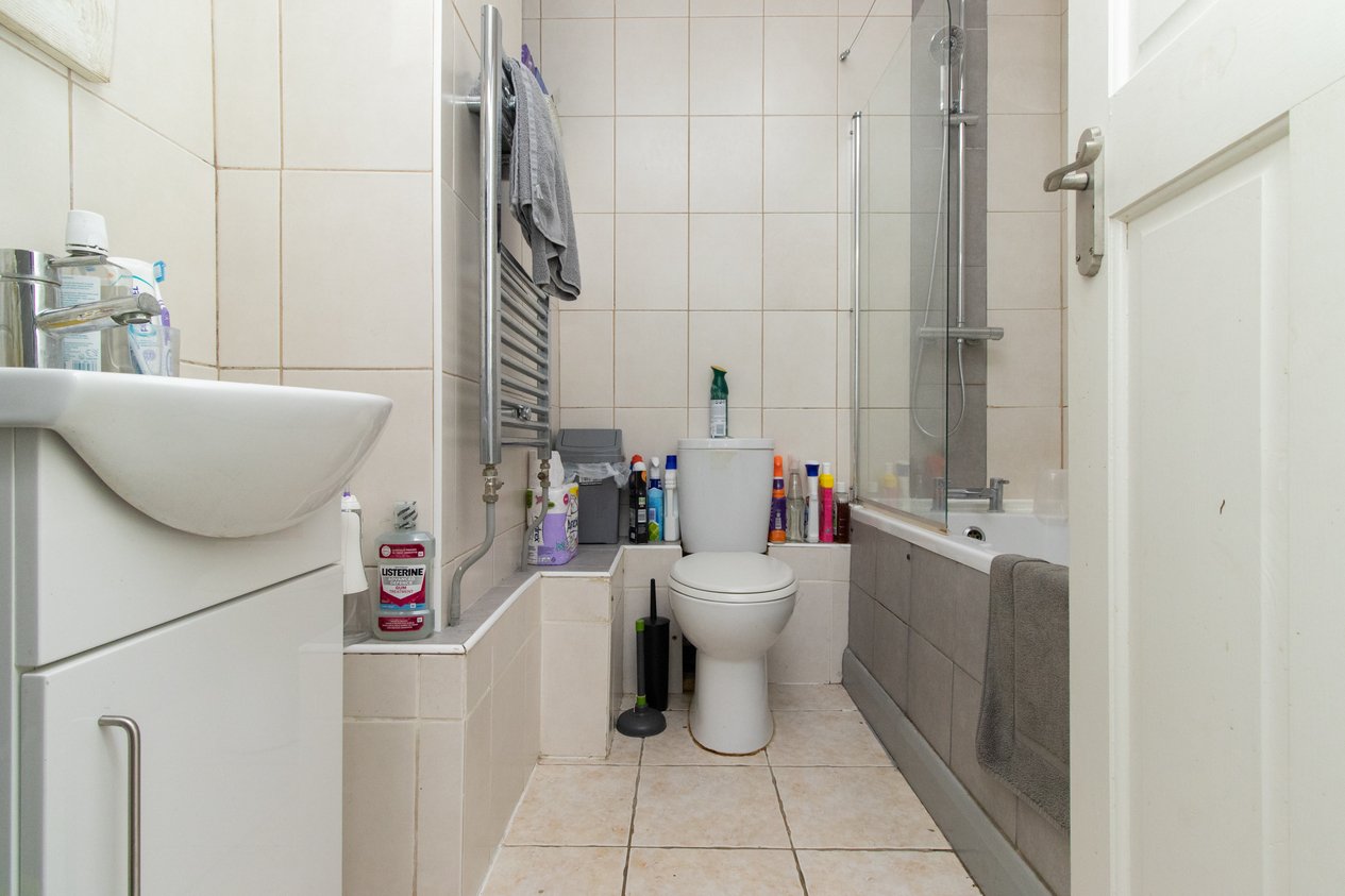 Properties For Sale in Madeira Road Margate