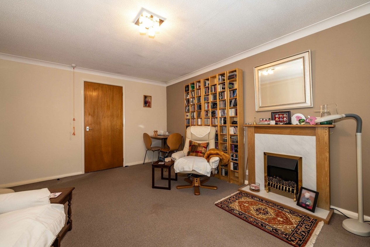 Properties Sold Subject To Contract in Magdalen Court  Ersham Road
