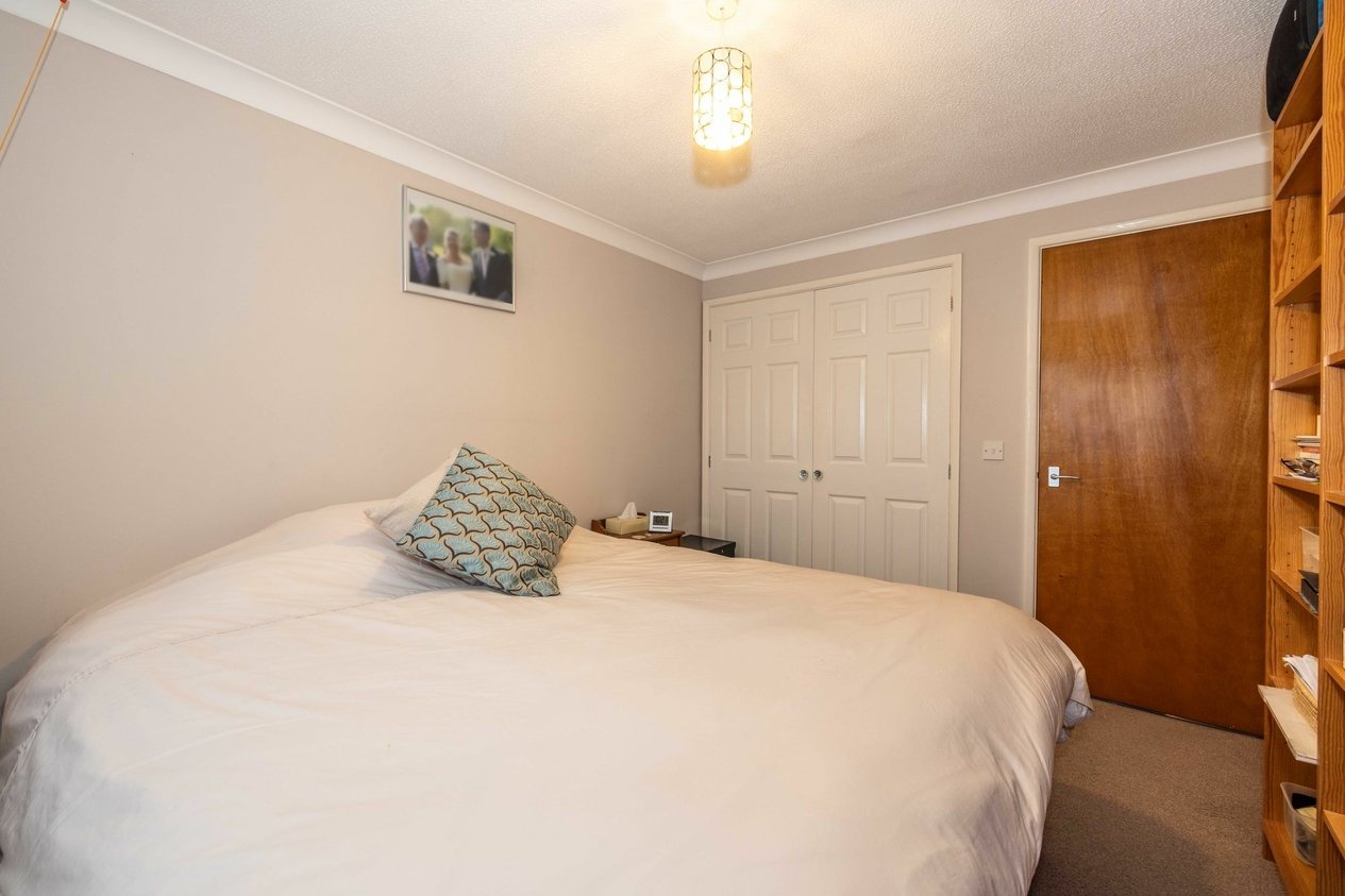 Properties Sold Subject To Contract in Magdalen Court  Ersham Road