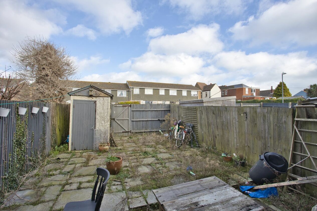 Properties Sold Subject To Contract in Magness Road  Deal