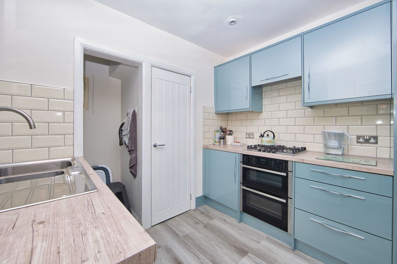 Properties Sold Subject To Contract in Malmains Road  Dover