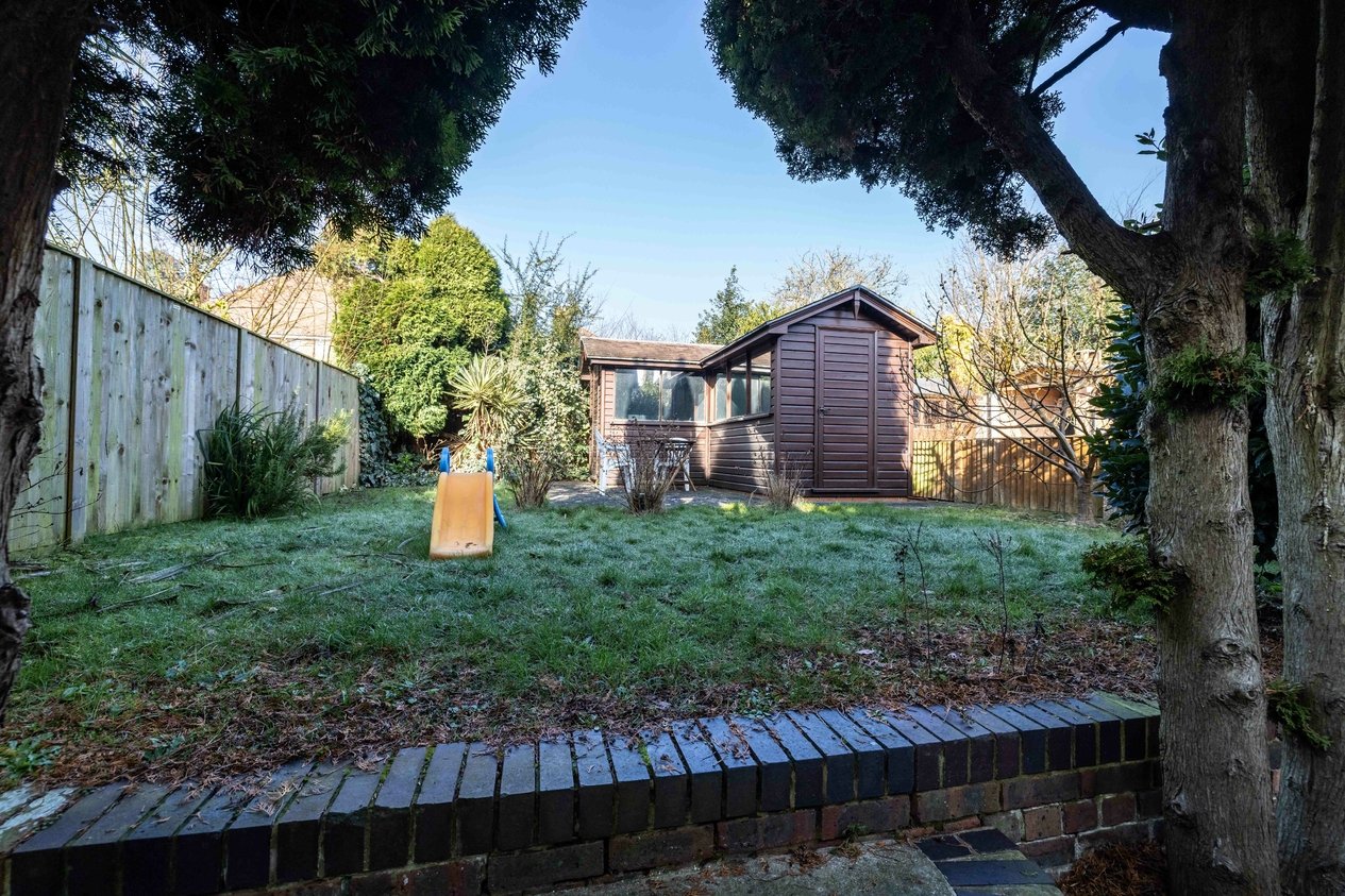 Properties For Sale in Mandeville Road Canterbury