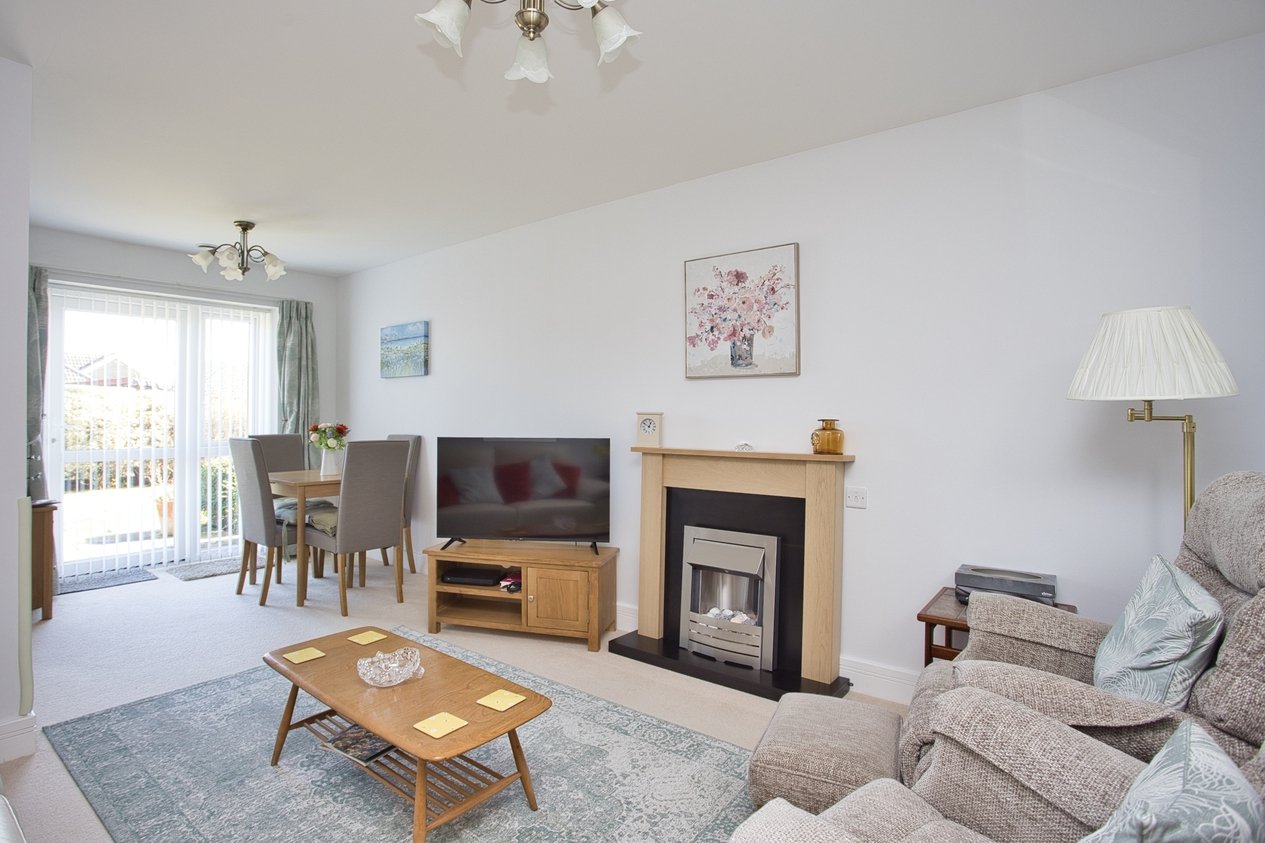 Properties For Sale in Manley Close Dover