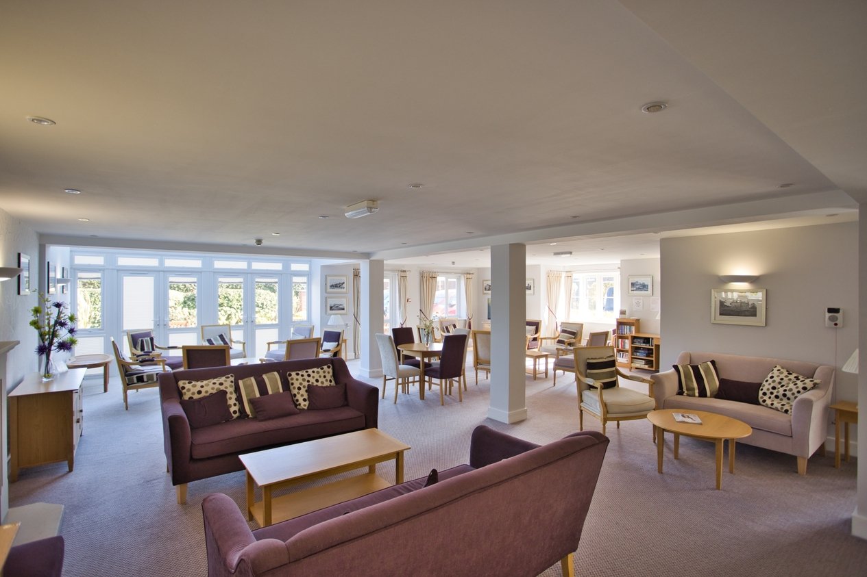 Properties For Sale in Manley Close Dover