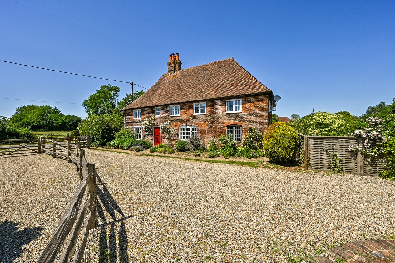 Properties Sold Subject to Contract in Manns Hill Bossingham