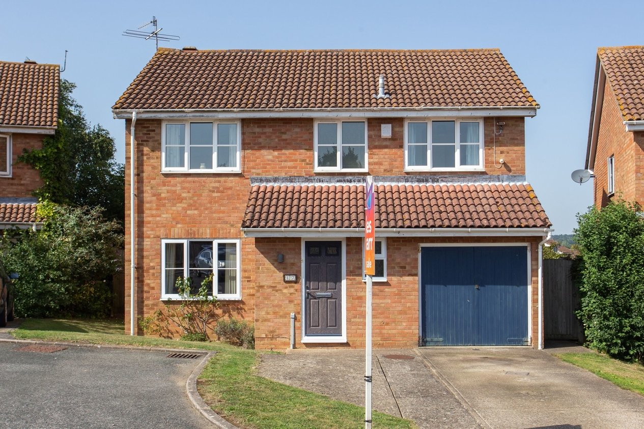 Properties For Sale in Manor Close  Canterbury