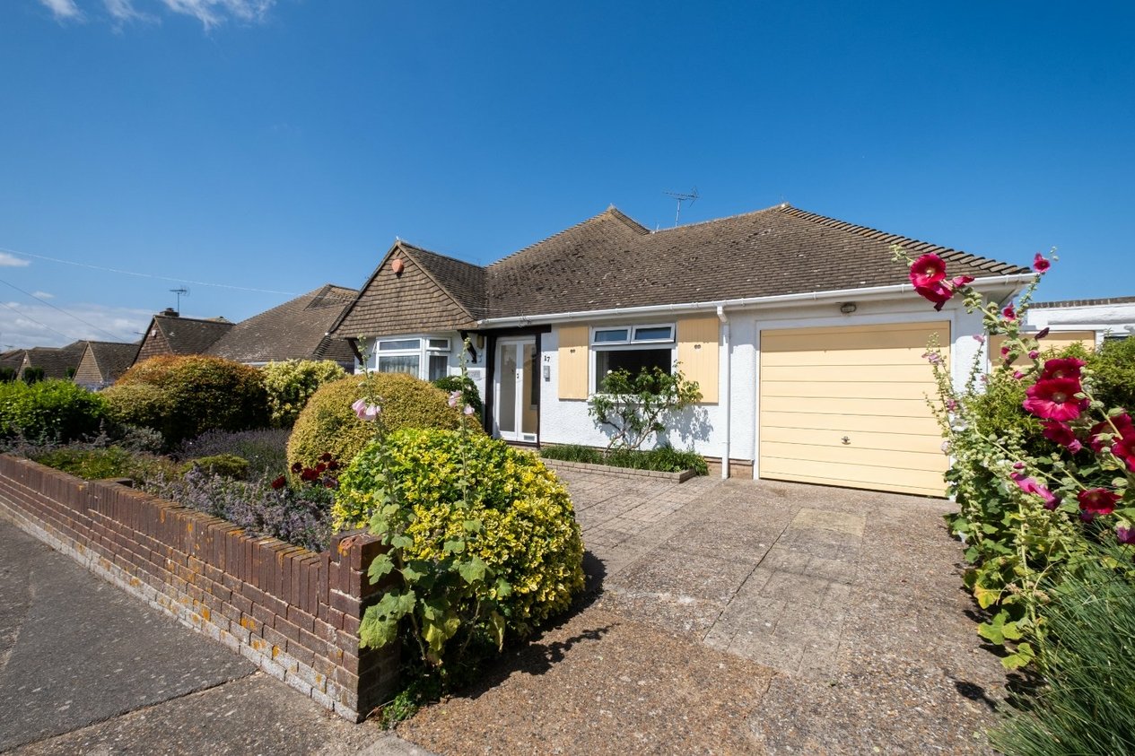 Properties For Sale in Manor Drive Birchington