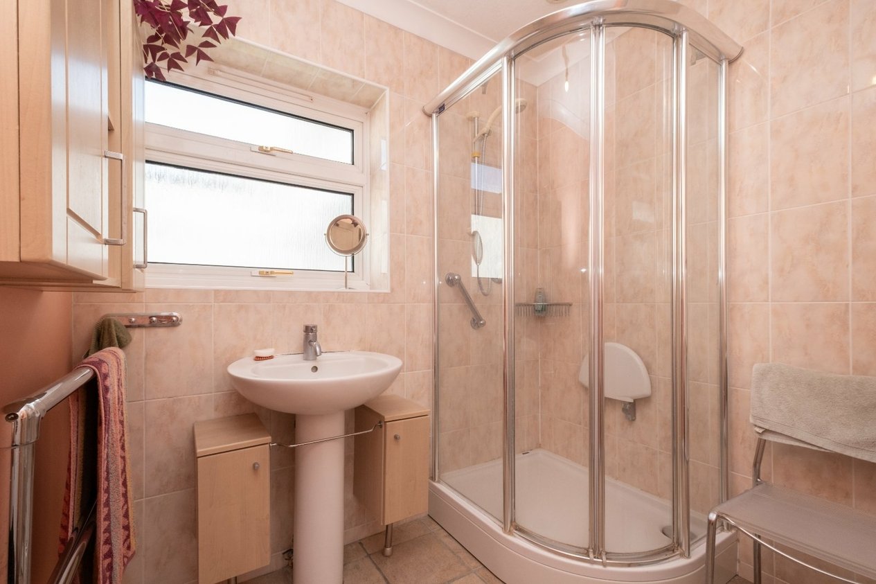 Properties For Sale in Manor Drive Birchington