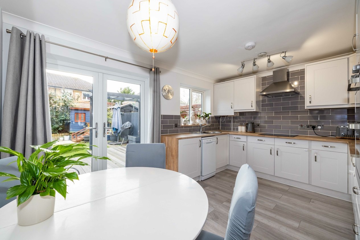 Properties Sold in Manor House Drive Ashford