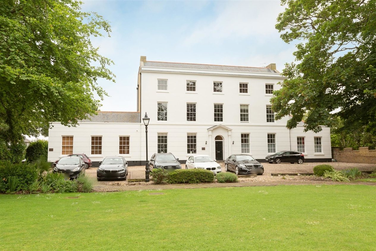 Properties For Sale in Manor House, Ramsgate Road Sarre