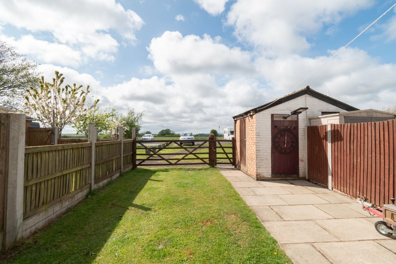 Properties For Sale in Manston Court Road Manston