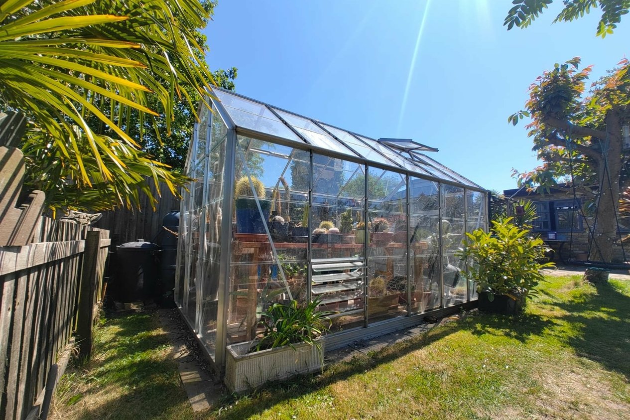 Properties For Sale in Manston Road Ramsgate