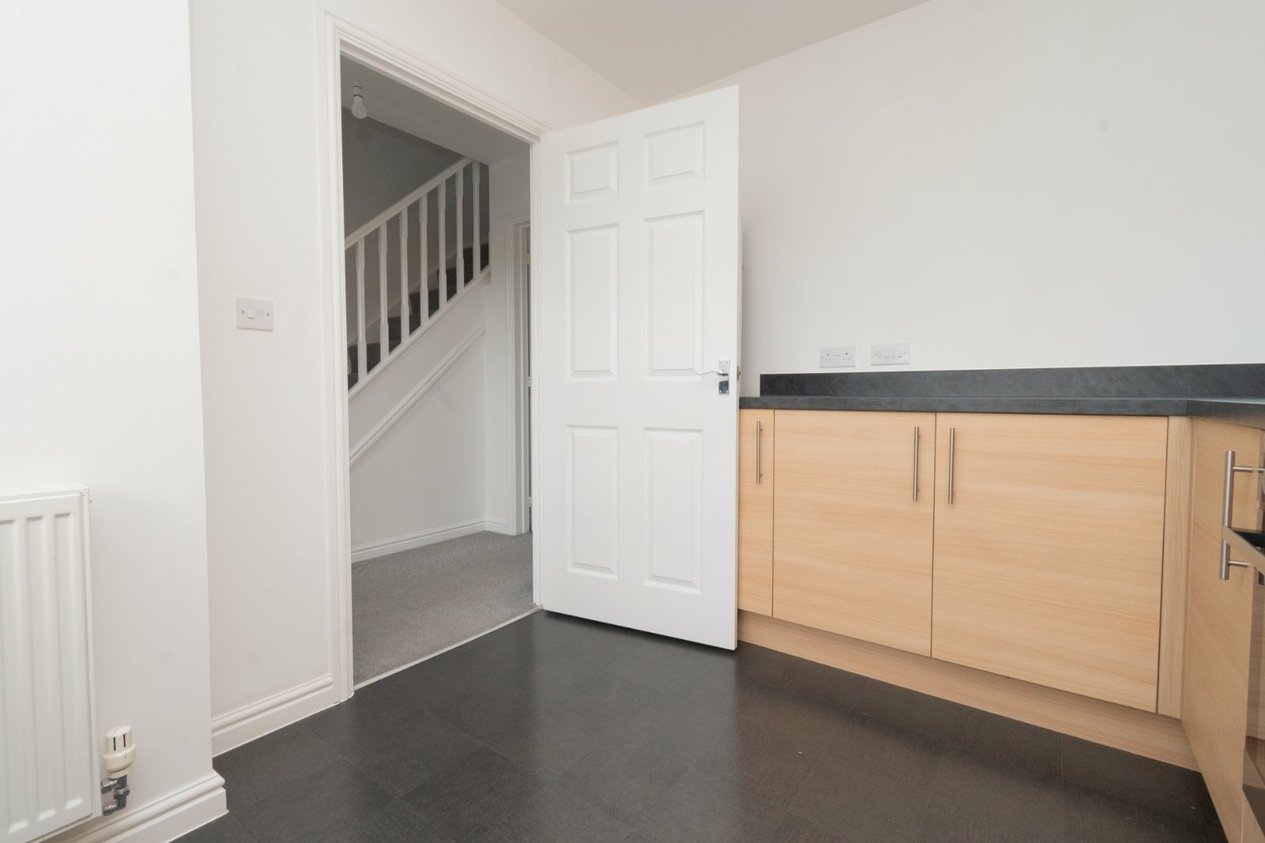 Properties Under Offer in Manston Way Walk Margate