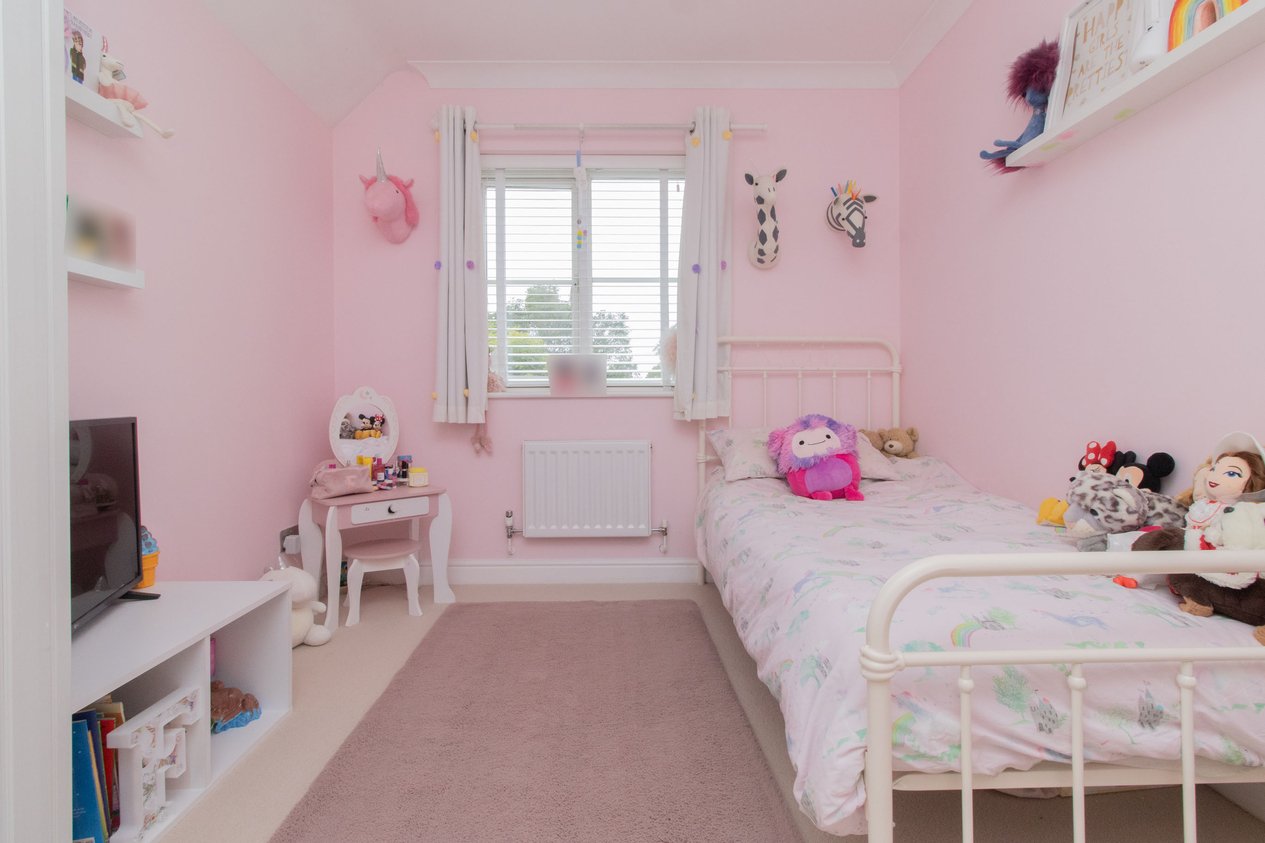 Properties Under Offer in Maple Close Broadstairs